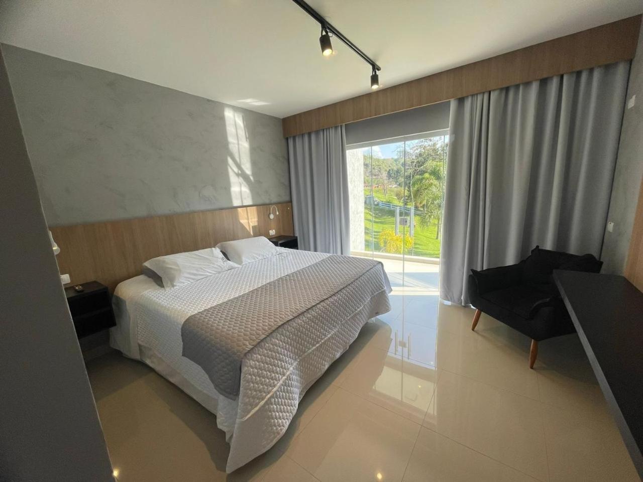 Dr Hotel Rio Branco Do Sul Exteriér fotografie